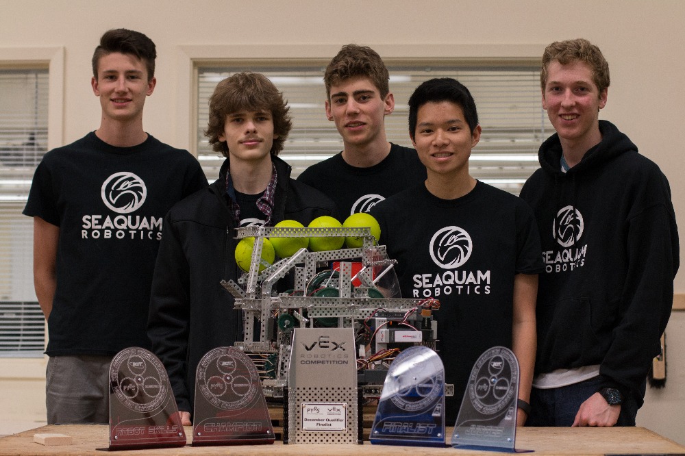 Image of 9181B with robot